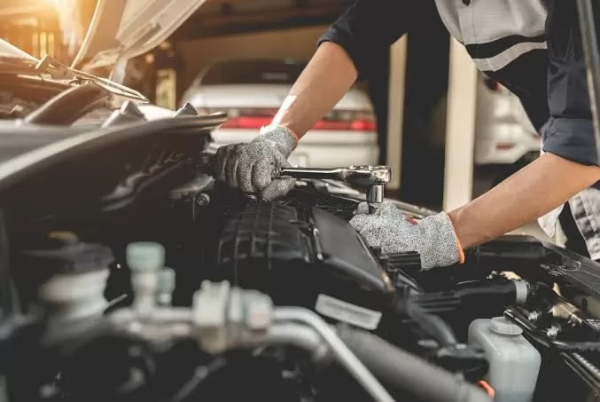 Kusursuz Performansın Anahtarı: Kapsamlı Mekanik ve Servis Bakımı