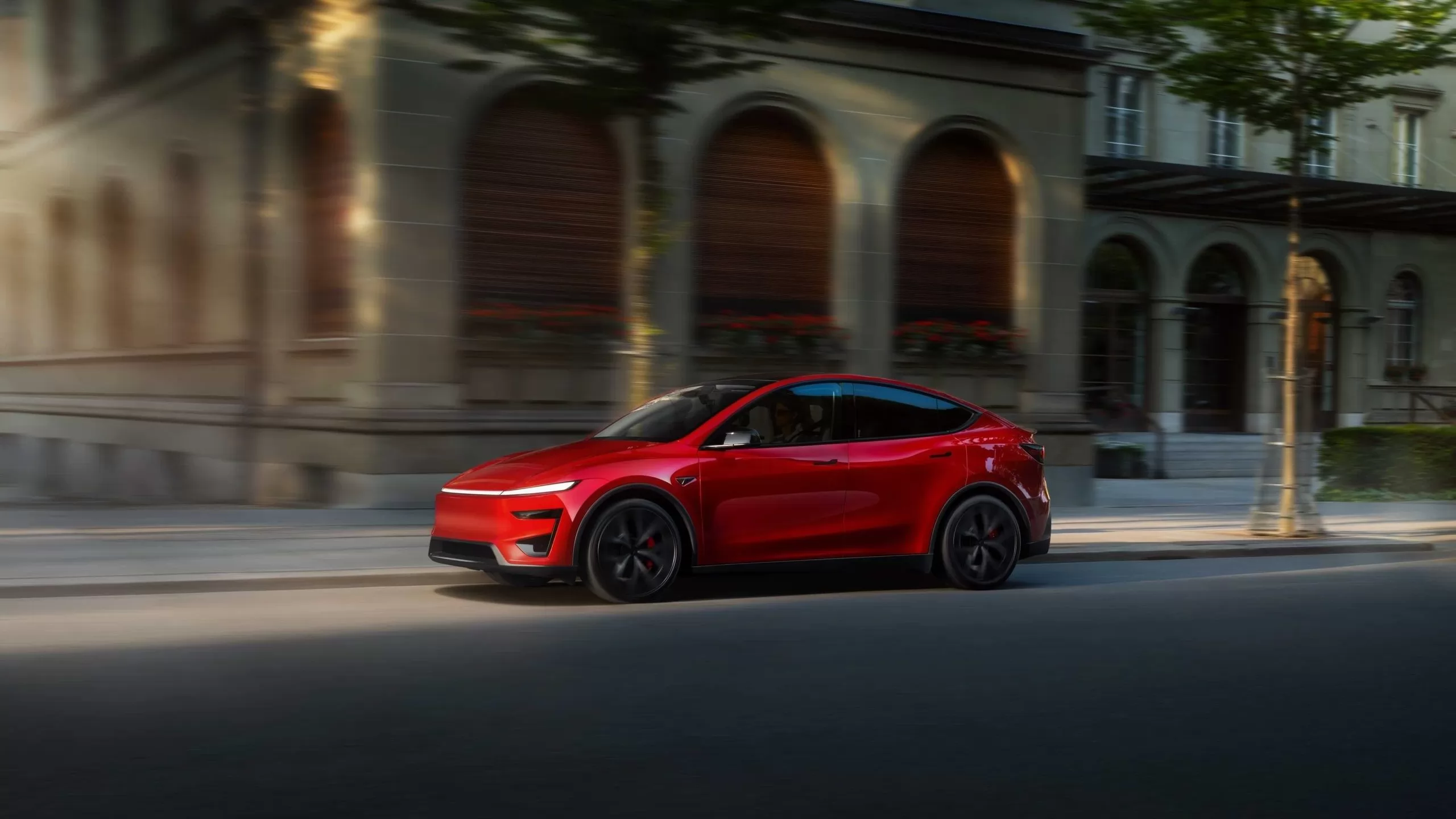 Dijital Kalbin Bakımı: Tesla Batarya Sağlığı ve Optimizasyon Sırları